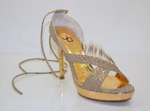 Schuhe aus Fischleder von RE 101 by Judith Orlishausen
